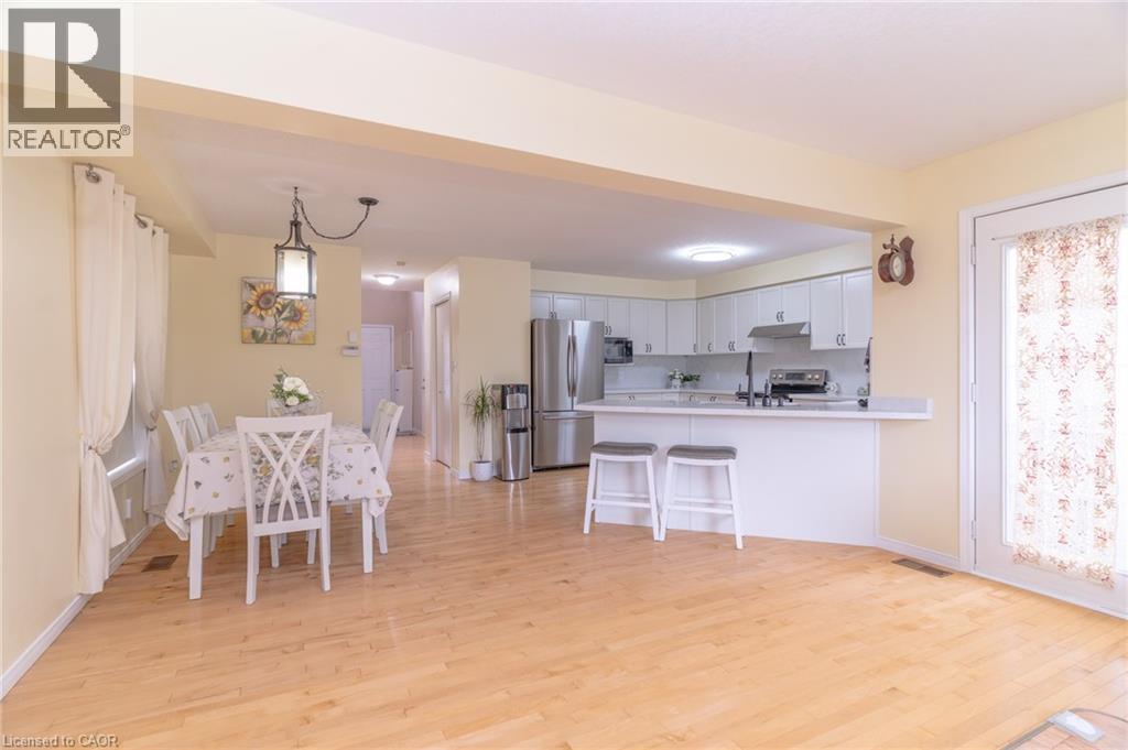 729 Grand Banks Drive, Waterloo, Ontario  N2K 4M2 - Photo 12 - 40843675