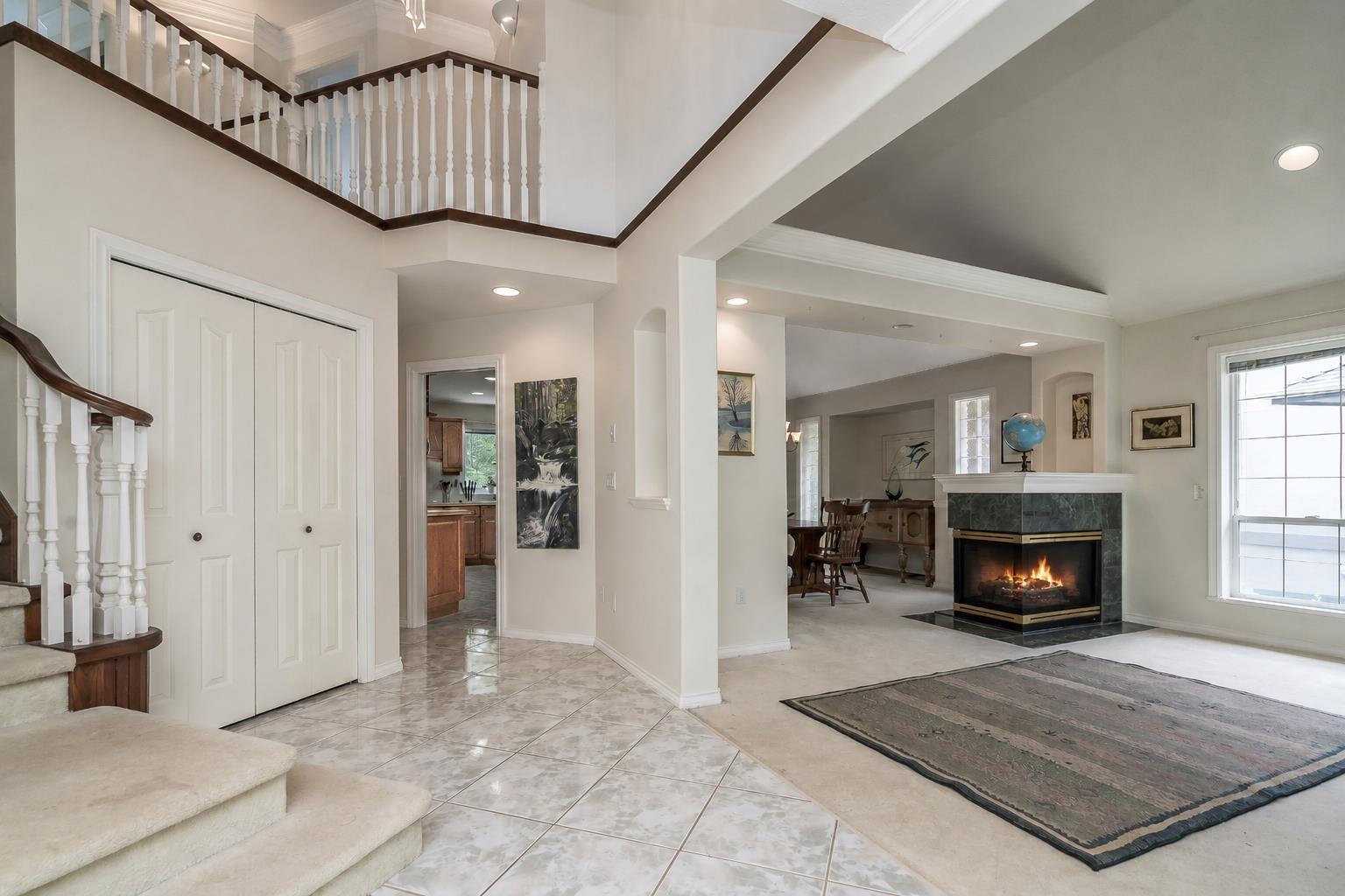 35846 Graystone Drive, Abbotsford, British Columbia  V3G 1K7 - Photo 4 - R3140710