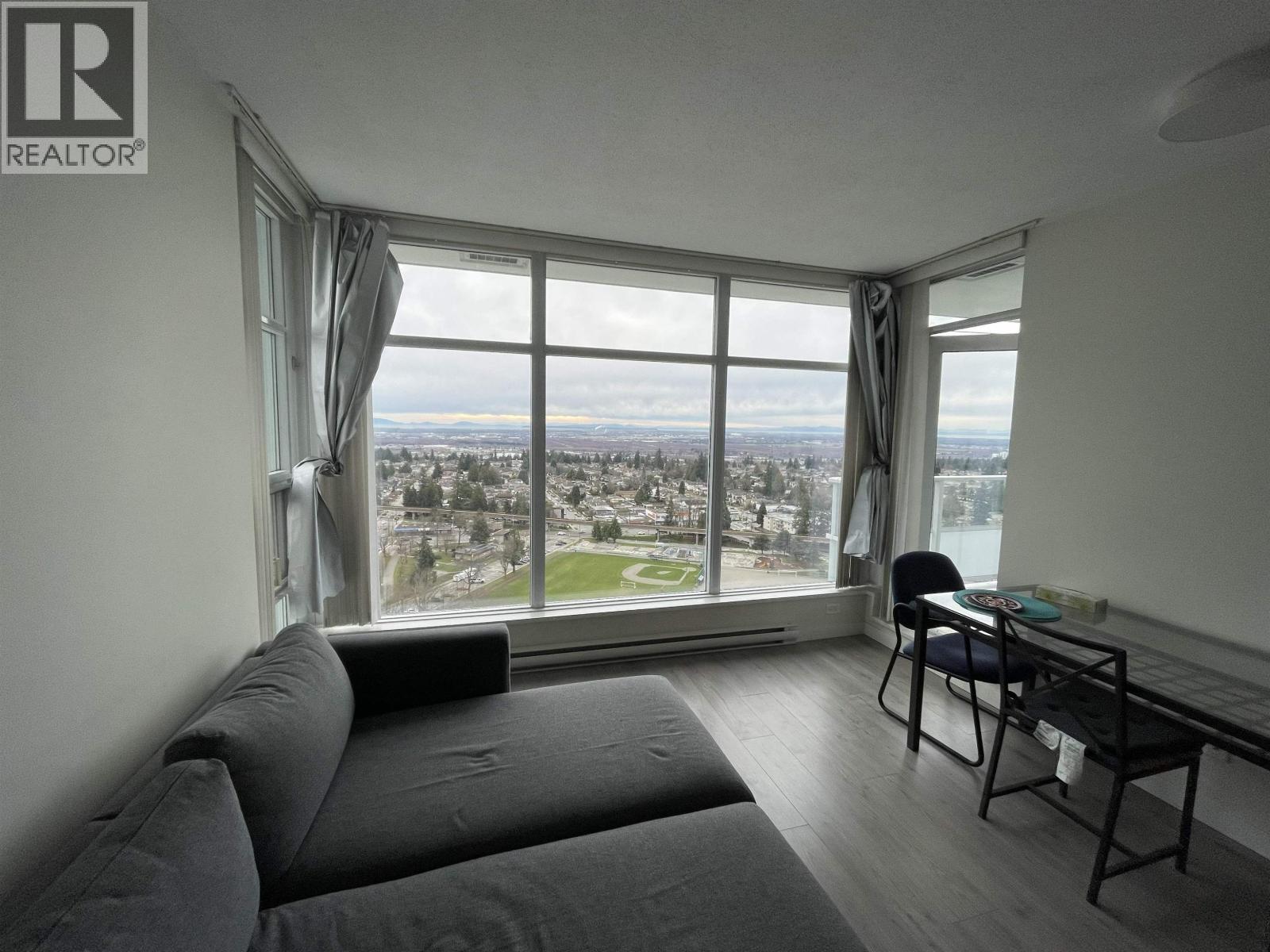 2707 4880 Bennett Street, Burnaby, British Columbia  V5H 0C1 - Photo 3 - R3141156