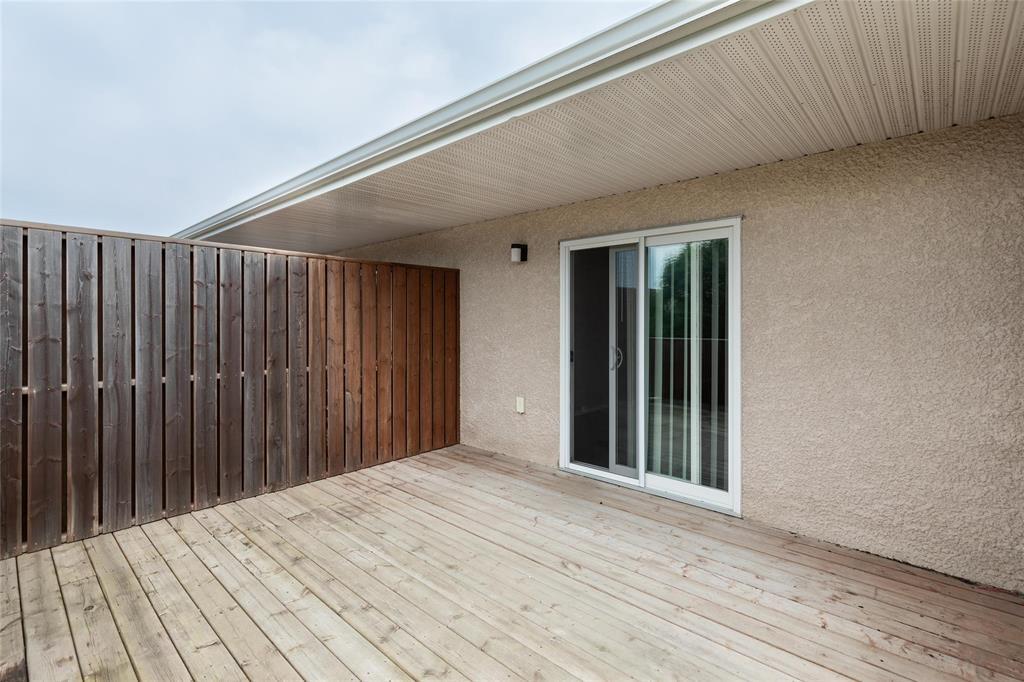 16 Parkhill Crescent, Steinbach, Manitoba  R3X 0B8 - Photo 16 - 202615290