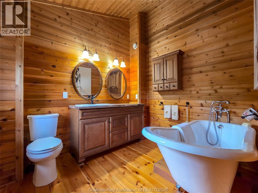 11530 Longwoods Road, Kent Bridge, Ontario  N0P 2K0 - Photo 25 - 26015562