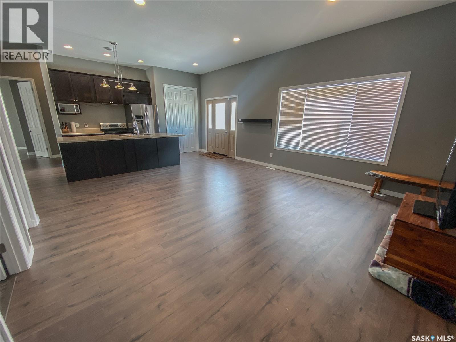 207 Spruce Street, Wolseley, Saskatchewan  S0G 5H0 - Photo 18 - SK041060