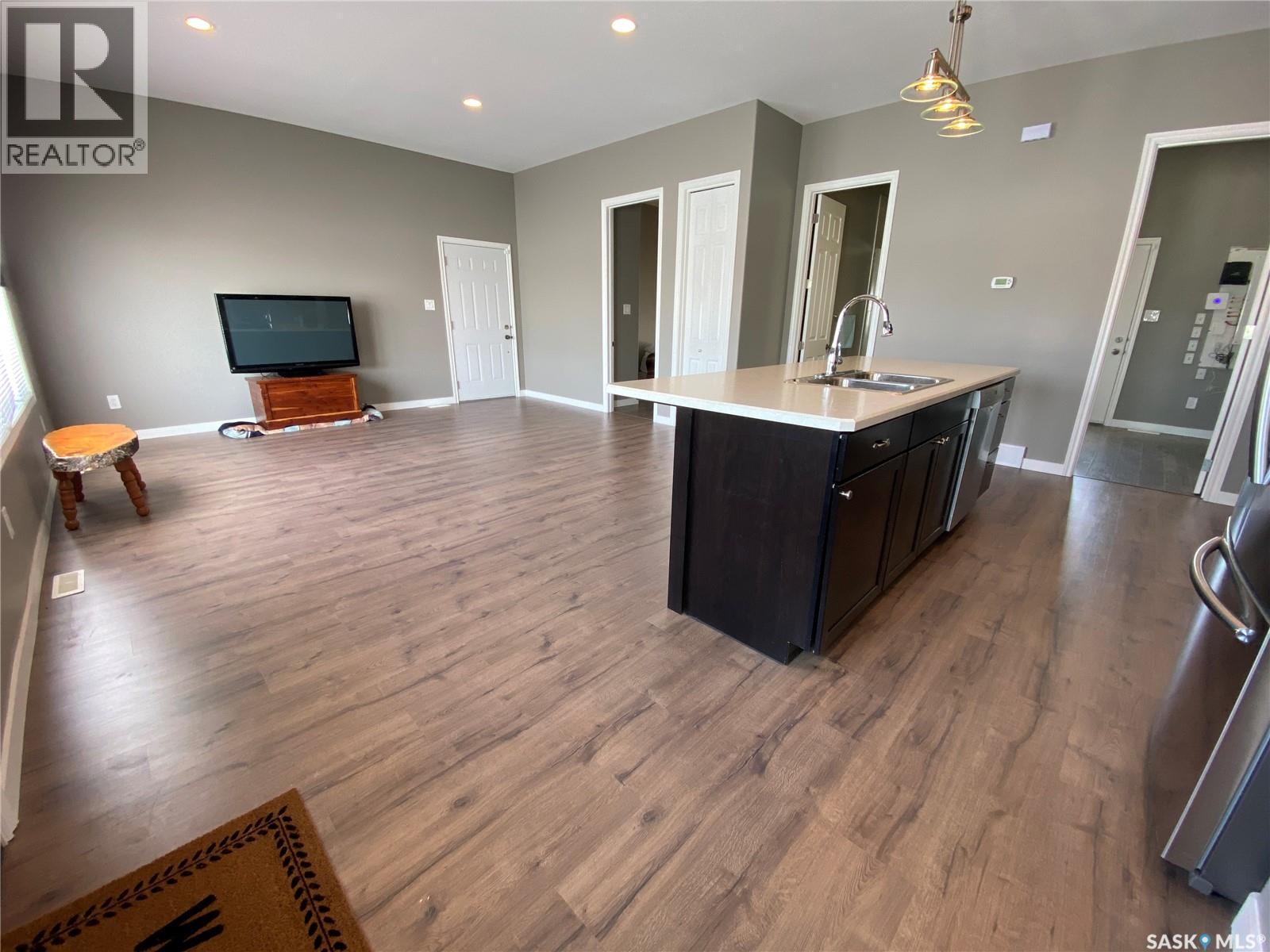 207 Spruce Street, Wolseley, Saskatchewan  S0G 5H0 - Photo 7 - SK041060