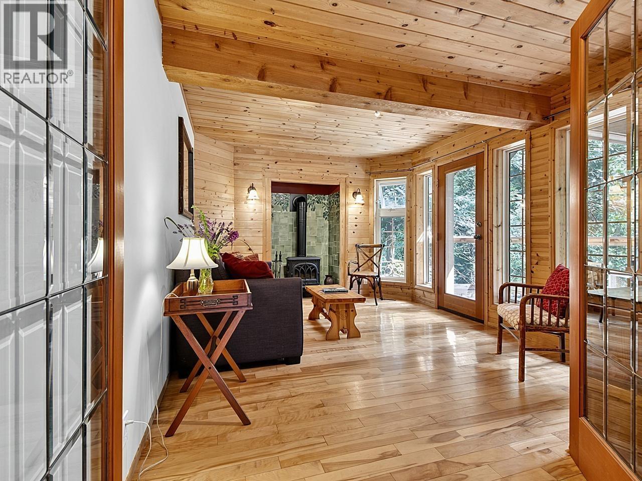 1099 Miller Road, Bowen Island, British Columbia  V0N 1G1 - Photo 4 - R3141167