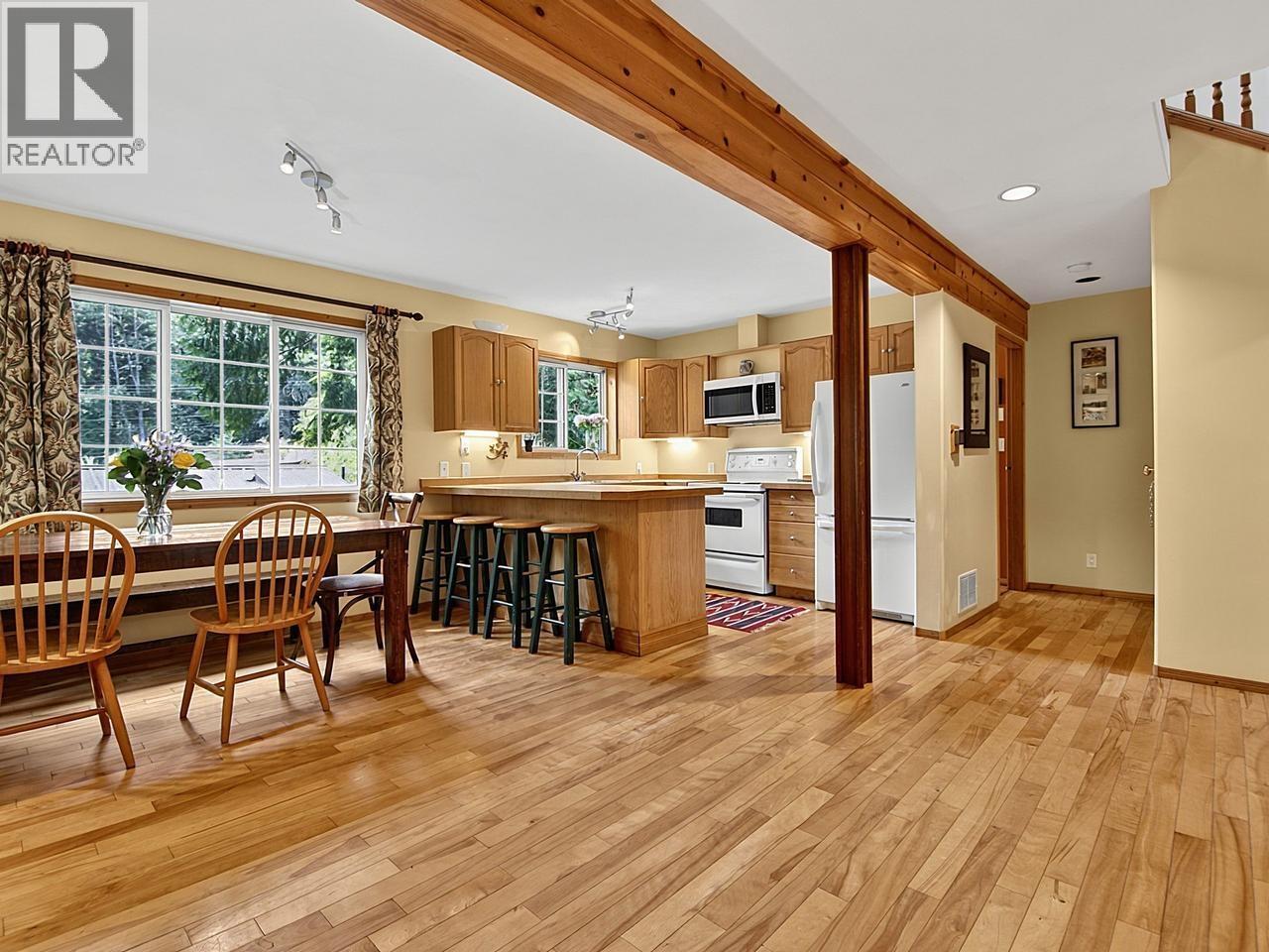 1099 Miller Road, Bowen Island, British Columbia  V0N 1G1 - Photo 8 - R3141167