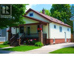 224 HARKNESS STREET, Sarnia, Ontario