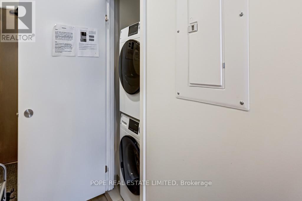 W1002 - 225 Sumach Street, Toronto, Ontario  M5A 0P8 - Photo 11 - C13503398