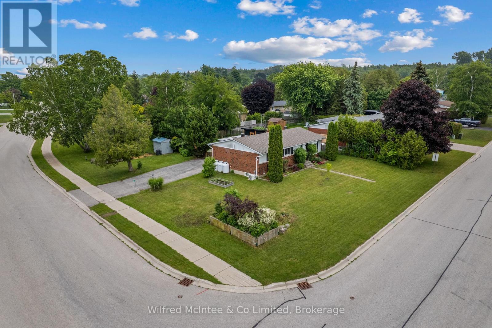 39 INVERLYN CRESCENT N, Kincardine, Ontario