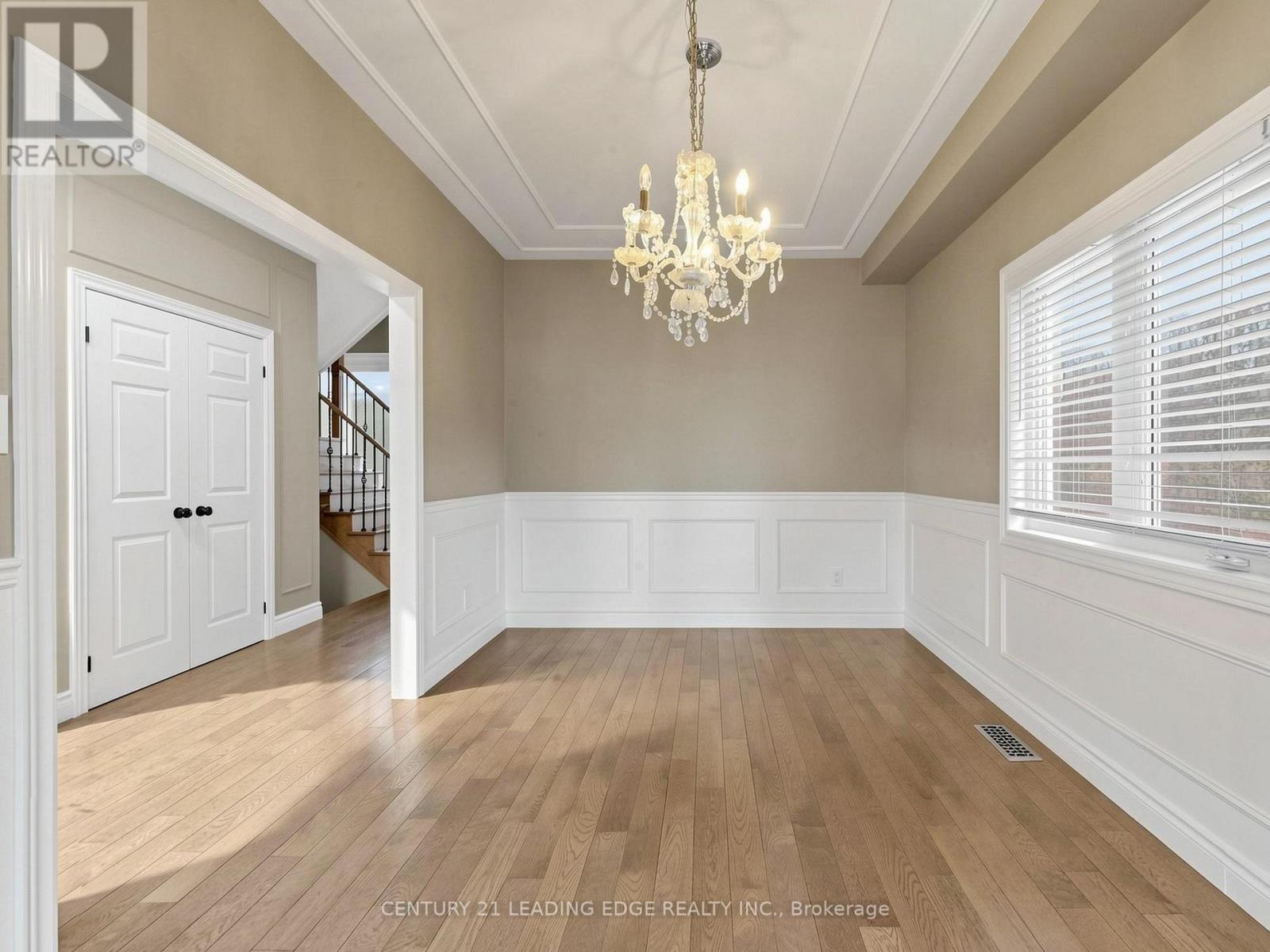 24 Saltspring Drive, Markham, Ontario  L6E 2H1 - Photo 13 - N13503408