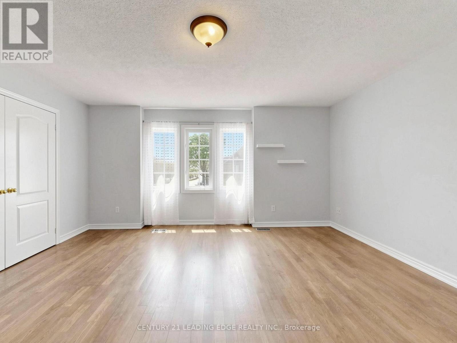 24 Saltspring Drive, Markham, Ontario  L6E 2H1 - Photo 28 - N13503408