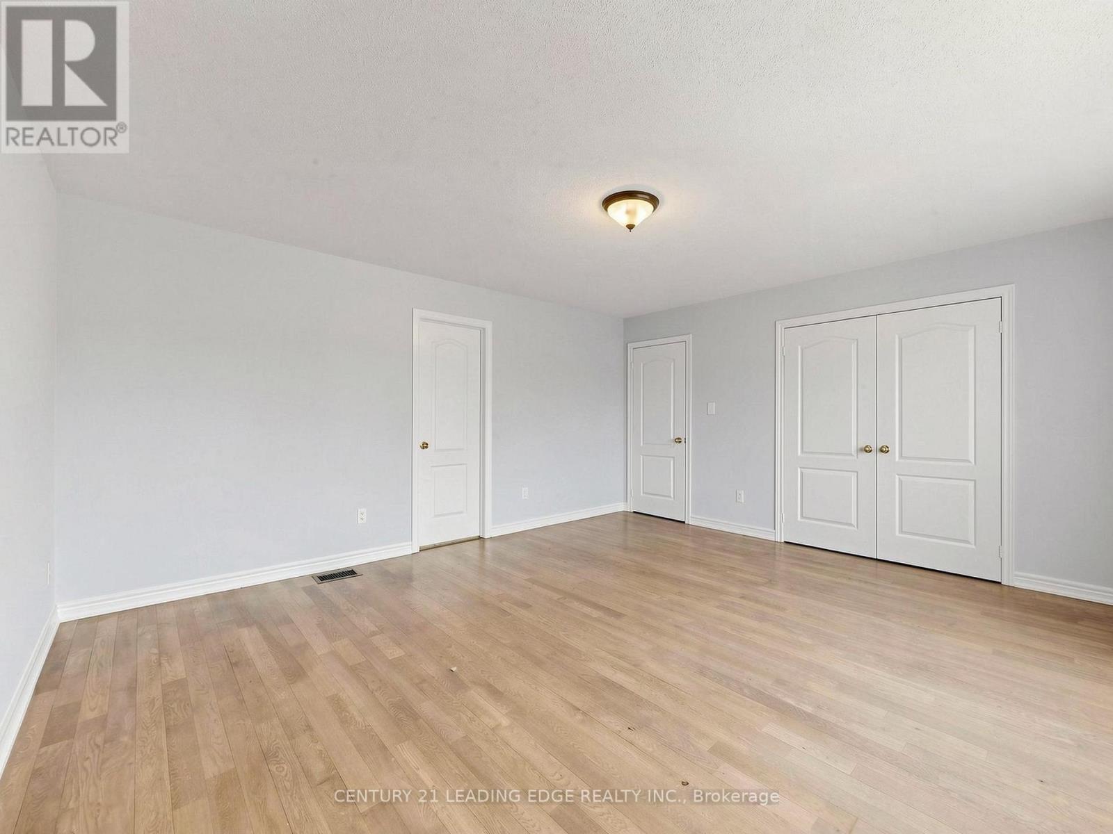 24 Saltspring Drive, Markham, Ontario  L6E 2H1 - Photo 30 - N13503408