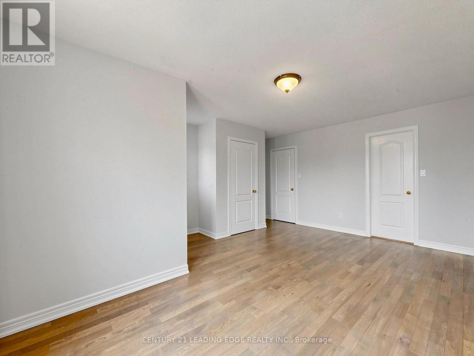 24 Saltspring Drive, Markham, Ontario  L6E 2H1 - Photo 32 - N13503408