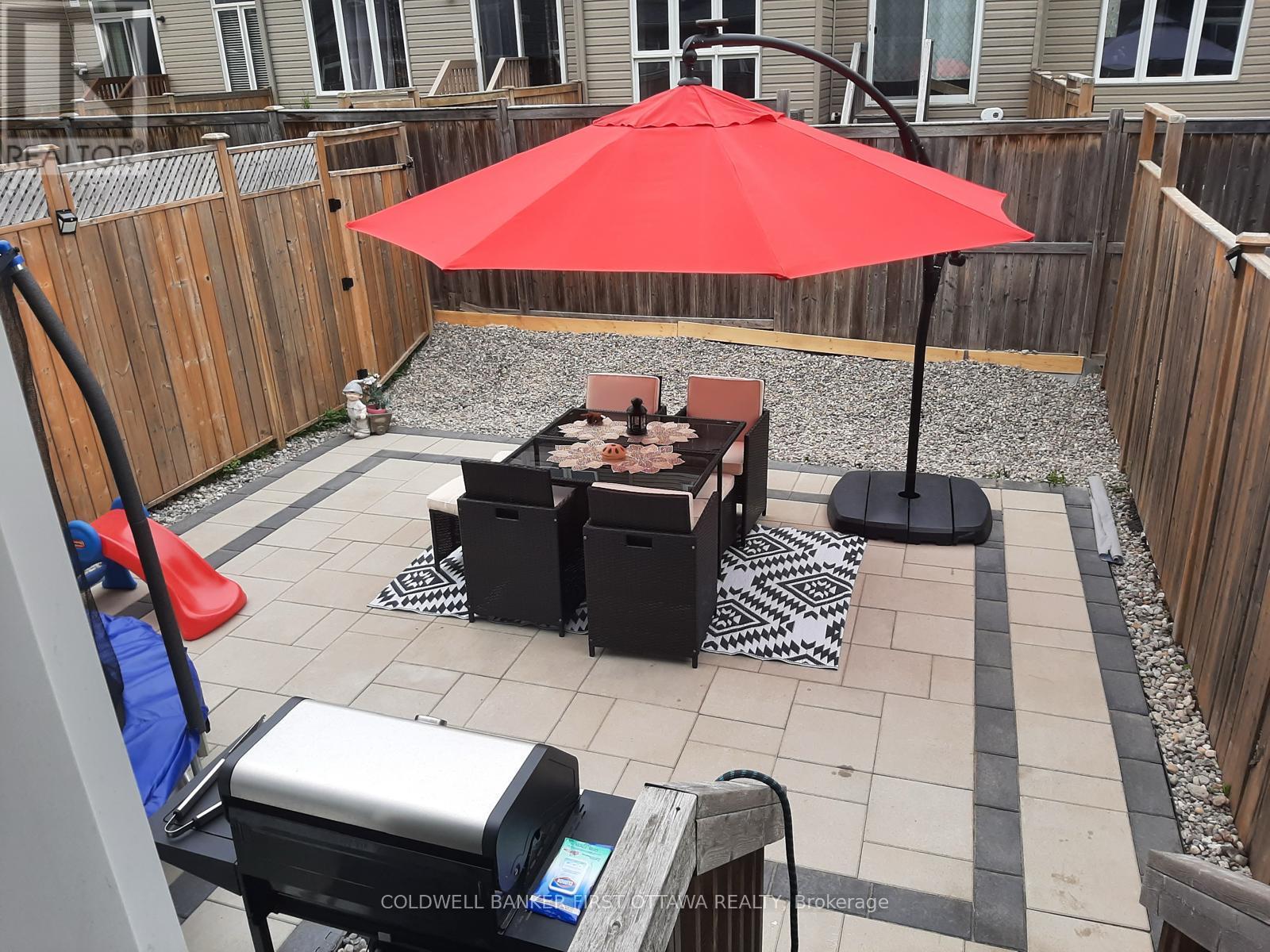 906 Littlerock Street, Ottawa, Ontario  K1T 0N2 - Photo 39 - X13503466