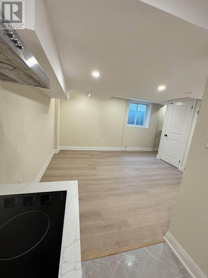 Lower-1b - 60 Wakelin Terrace, St. Catharines, Ontario  L2M 4K9 - Photo 5 - X13503468