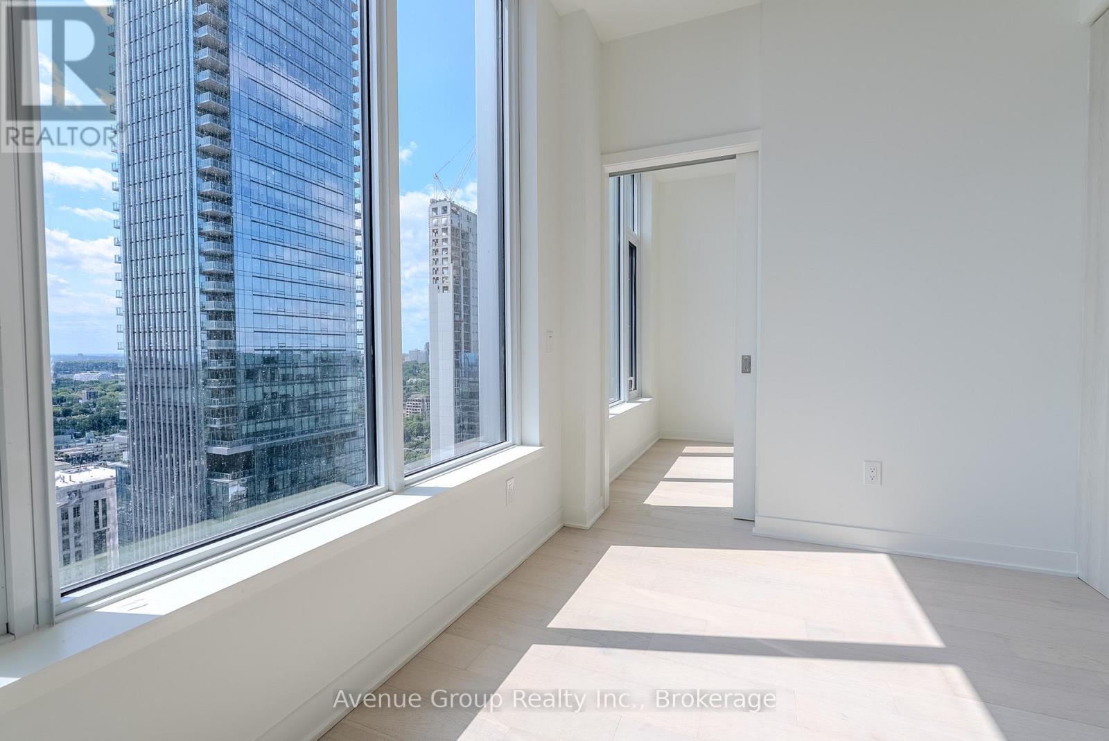 2812 - 11 Yorkville Avenue, Toronto, Ontario  M4W 0B7 - Photo 10 - C13503430