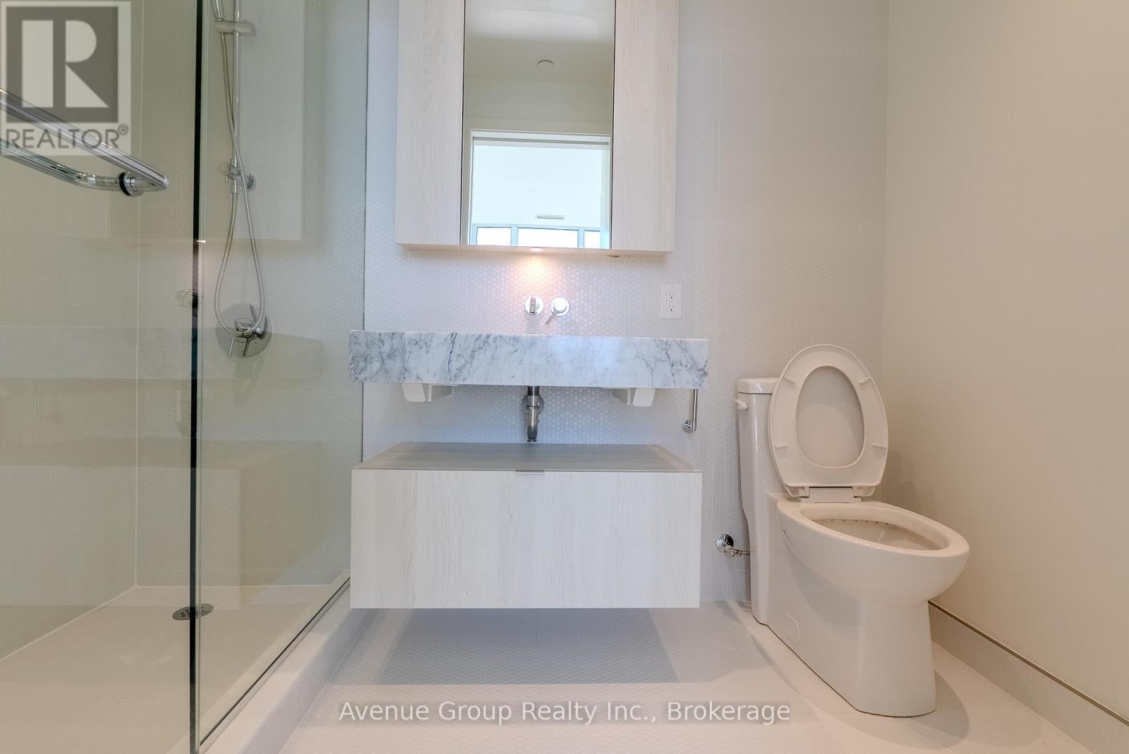 2812 - 11 Yorkville Avenue, Toronto, Ontario  M4W 0B7 - Photo 13 - C13503430