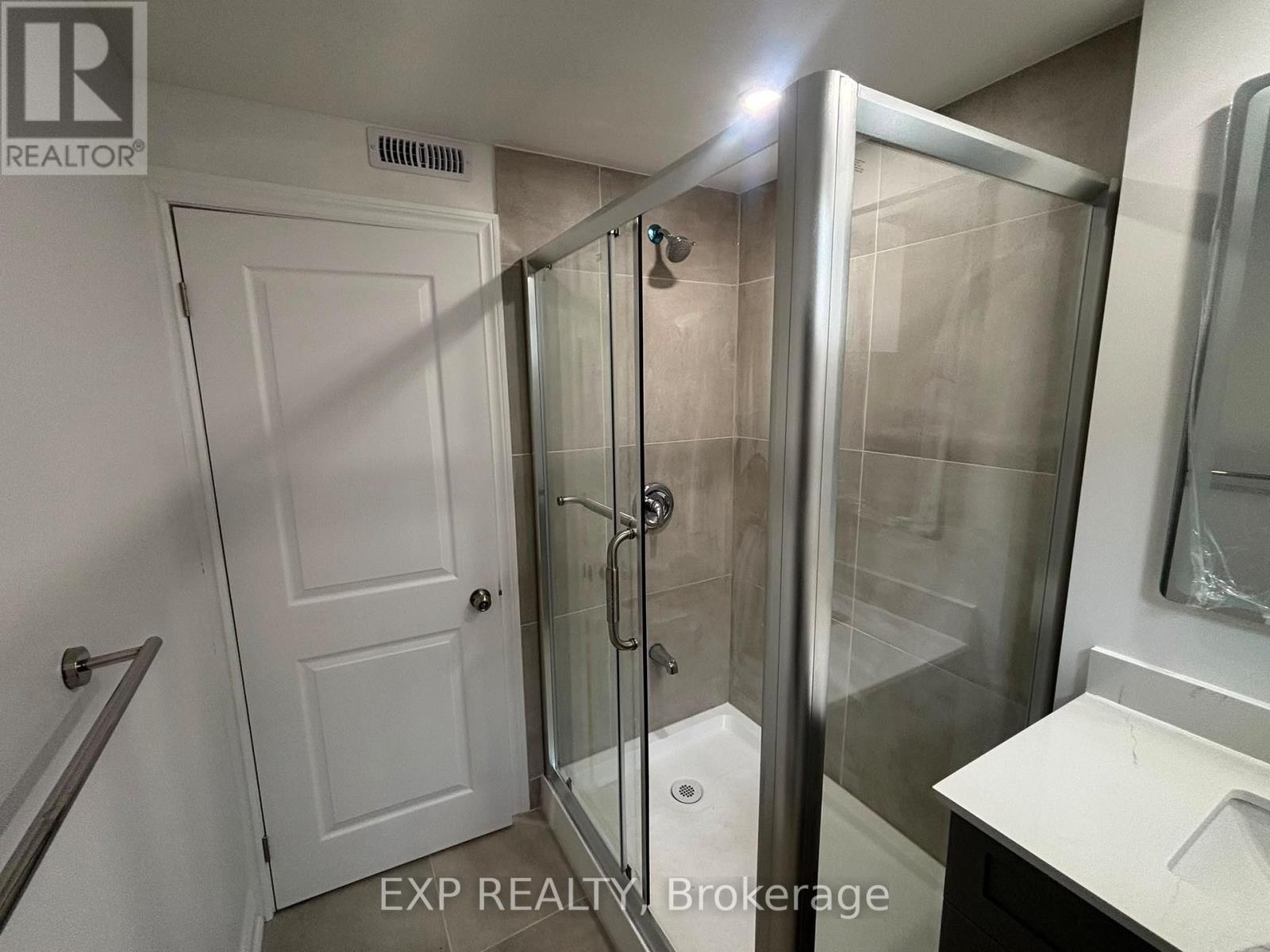 Lower - 564 Central Park Boulevard N, Oshawa, Ontario  L1G 6A4 - Photo 15 - E13503412