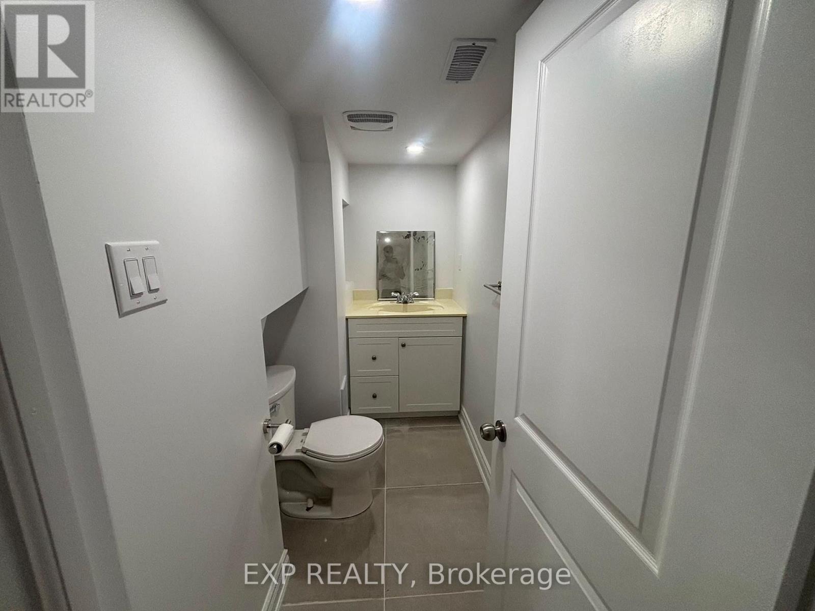 Lower - 564 Central Park Boulevard N, Oshawa, Ontario  L1G 6A4 - Photo 16 - E13503412