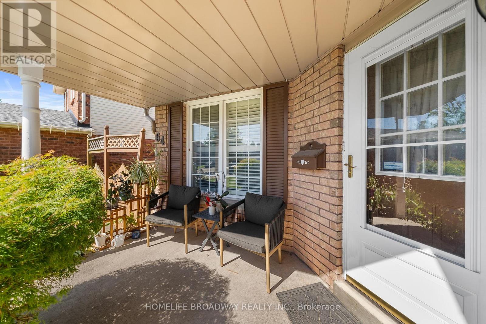 64 Bonnycastle Drive, Clarington, Ontario  L1C 4S8 - Photo 2 - E13503432