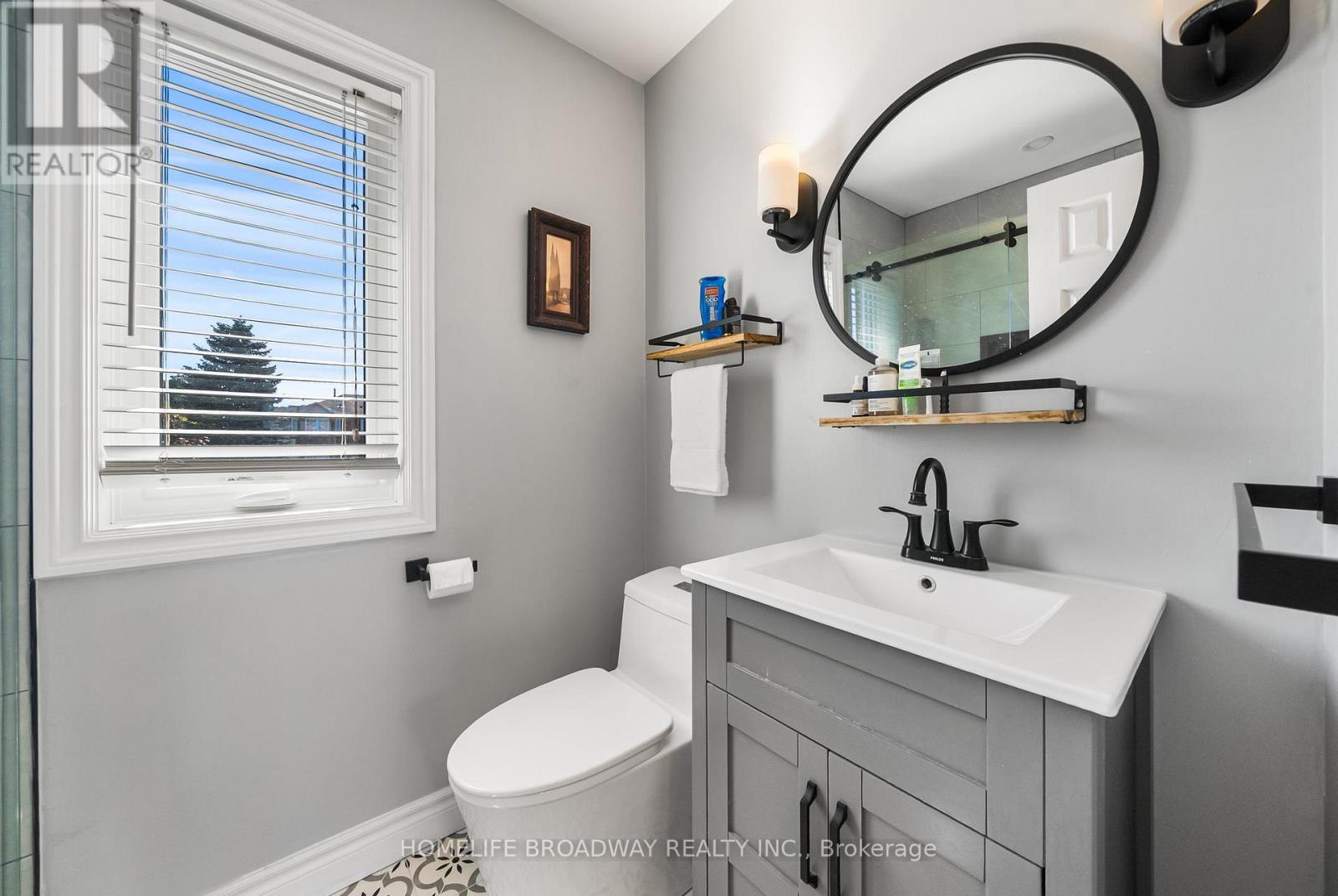 64 Bonnycastle Drive, Clarington, Ontario  L1C 4S8 - Photo 24 - E13503432