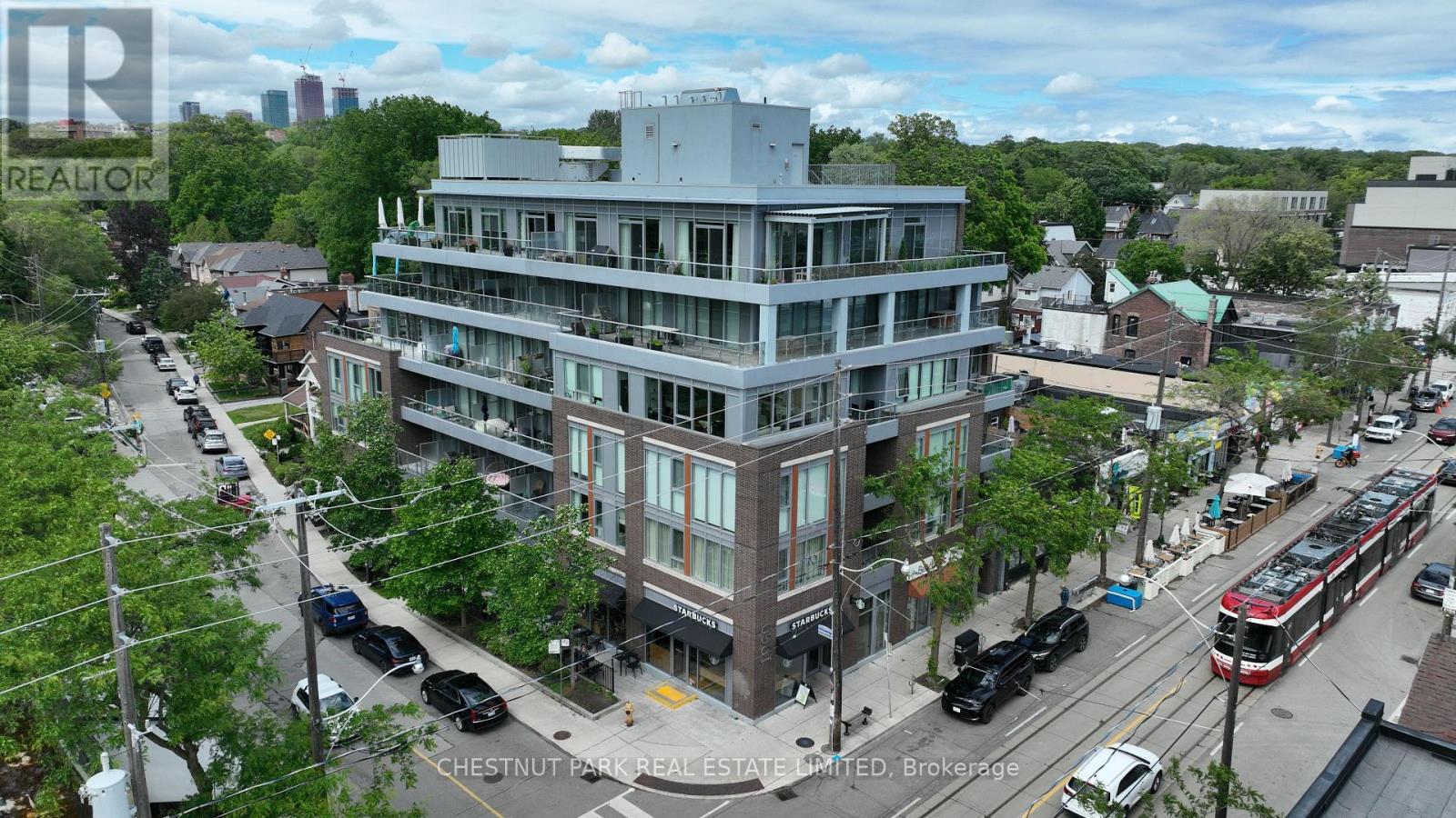 LPH3 - 1960 QUEEN STREET E, Toronto, Ontario