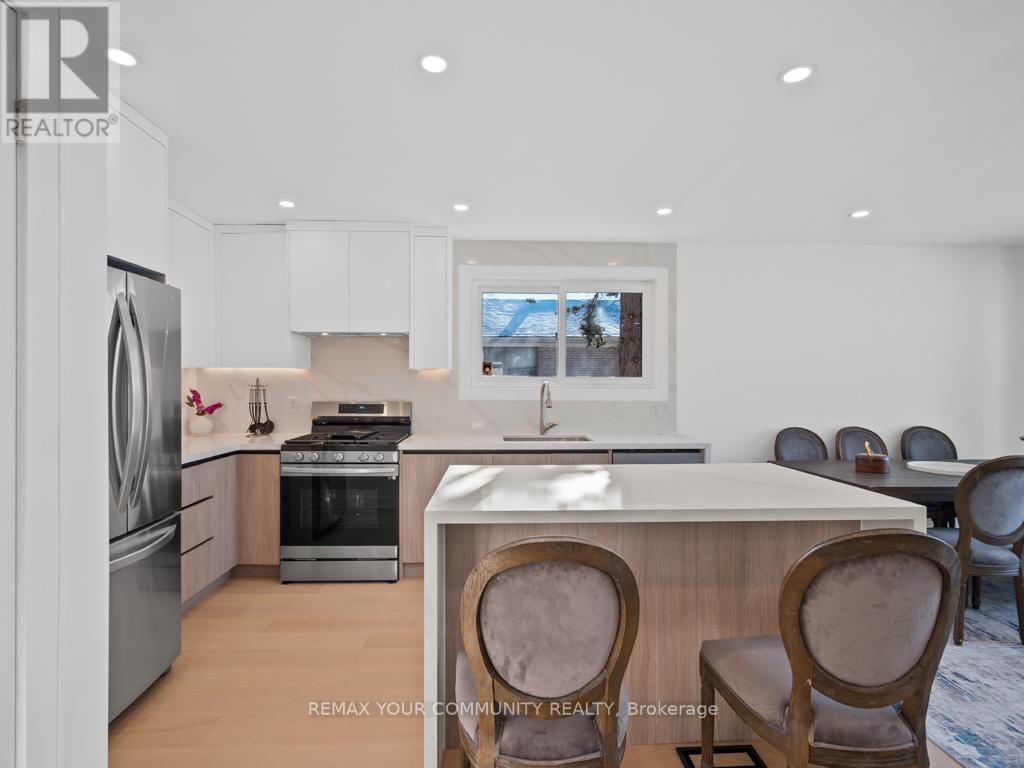 Main - 11 Webster Drive, Aurora, Ontario  L4G 2A4 - Photo 11 - N13503460