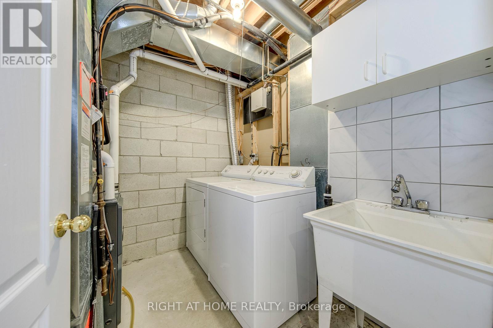 38 - 38 Fairview Road W, Mississauga, Ontario  L5B 4J8 - Photo 42 - W13503454
