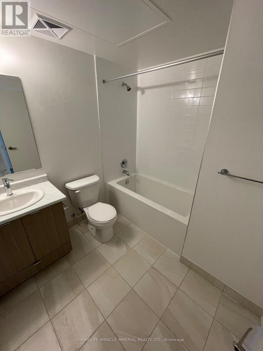 206 - 120 Canon Jackson Drive, Toronto, Ontario  M6M 0B8 - Photo 13 - W13503456
