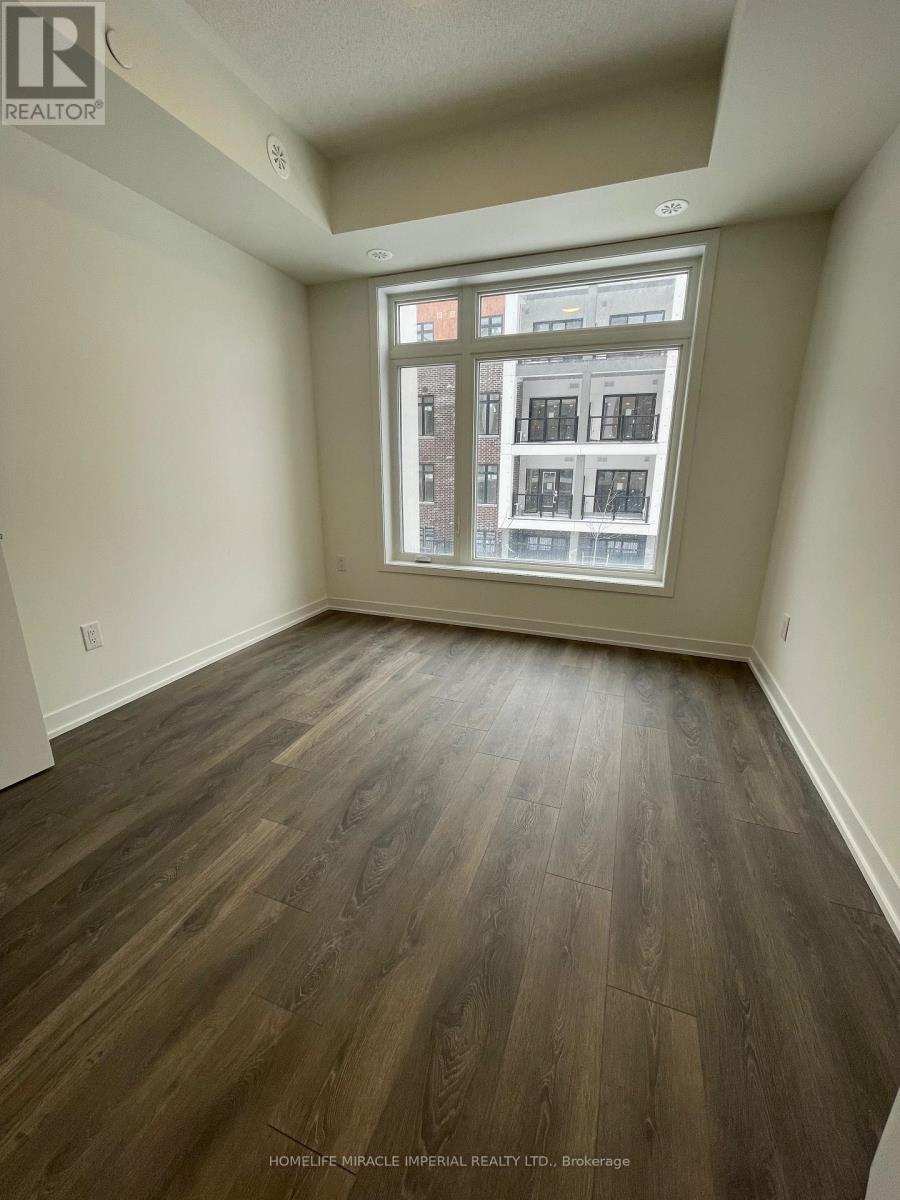 206 - 120 Canon Jackson Drive, Toronto, Ontario  M6M 0B8 - Photo 9 - W13503456