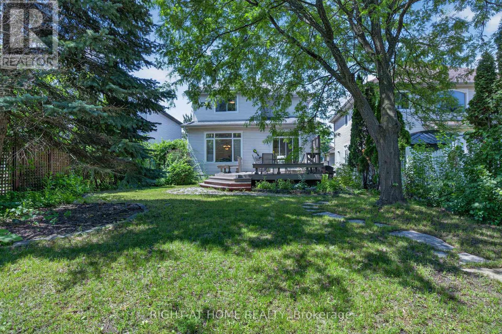 26 Evanshen Crescent, Ottawa, Ontario  K2K 2Z6 - Photo 39 - X13503510