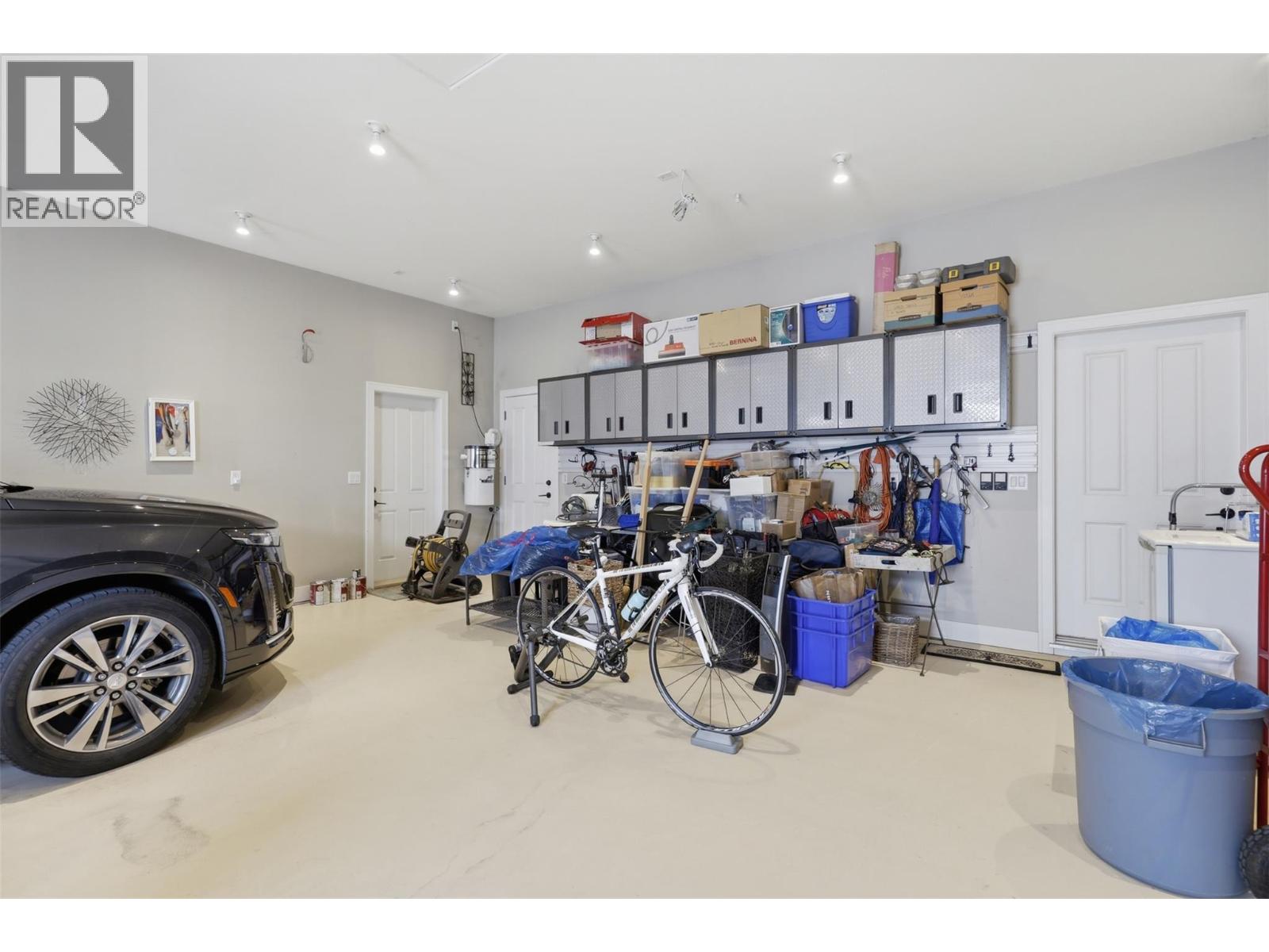 Listing image 50