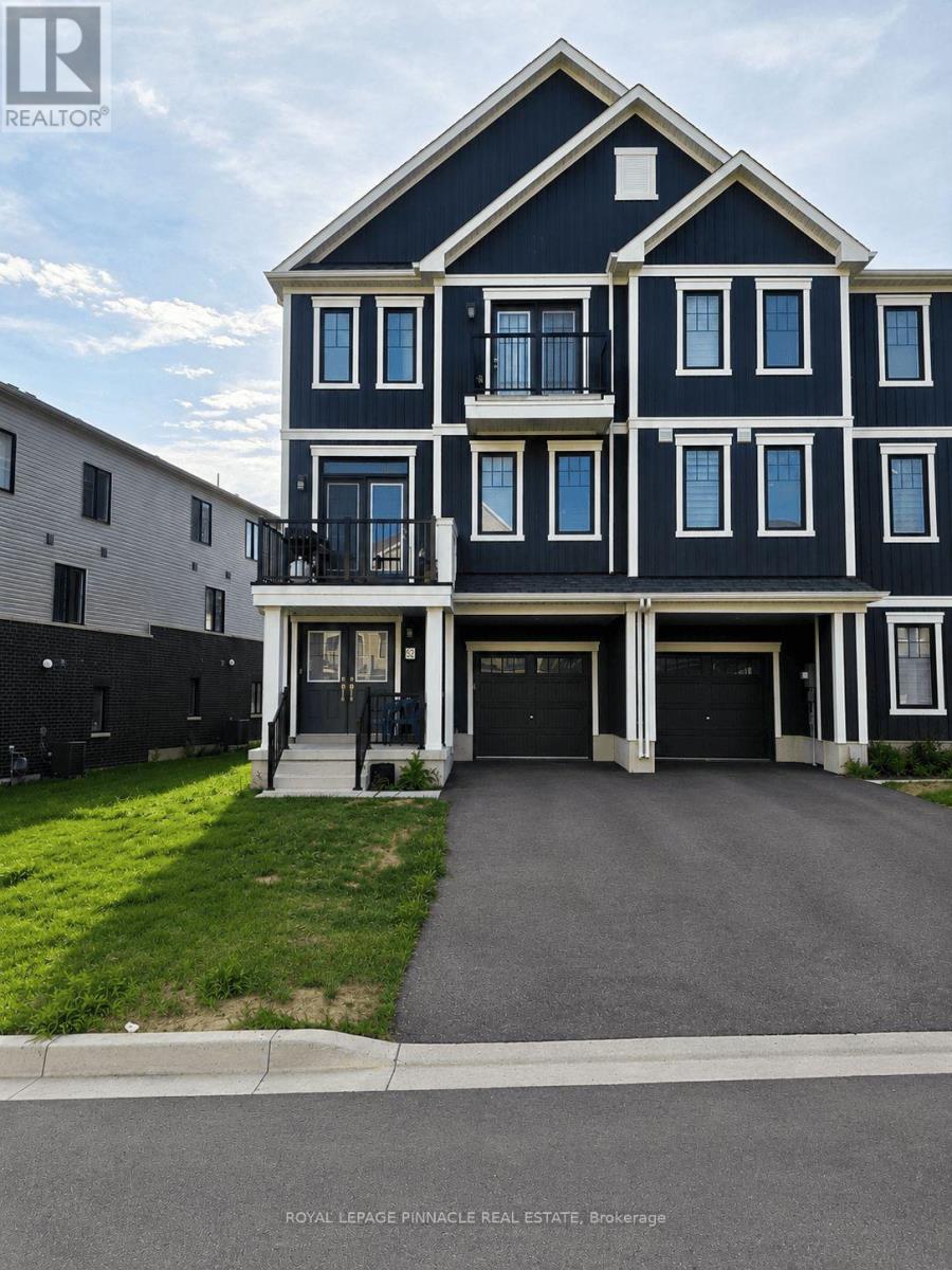 52 NORWICH CRESCENT, Haldimand, Ontario