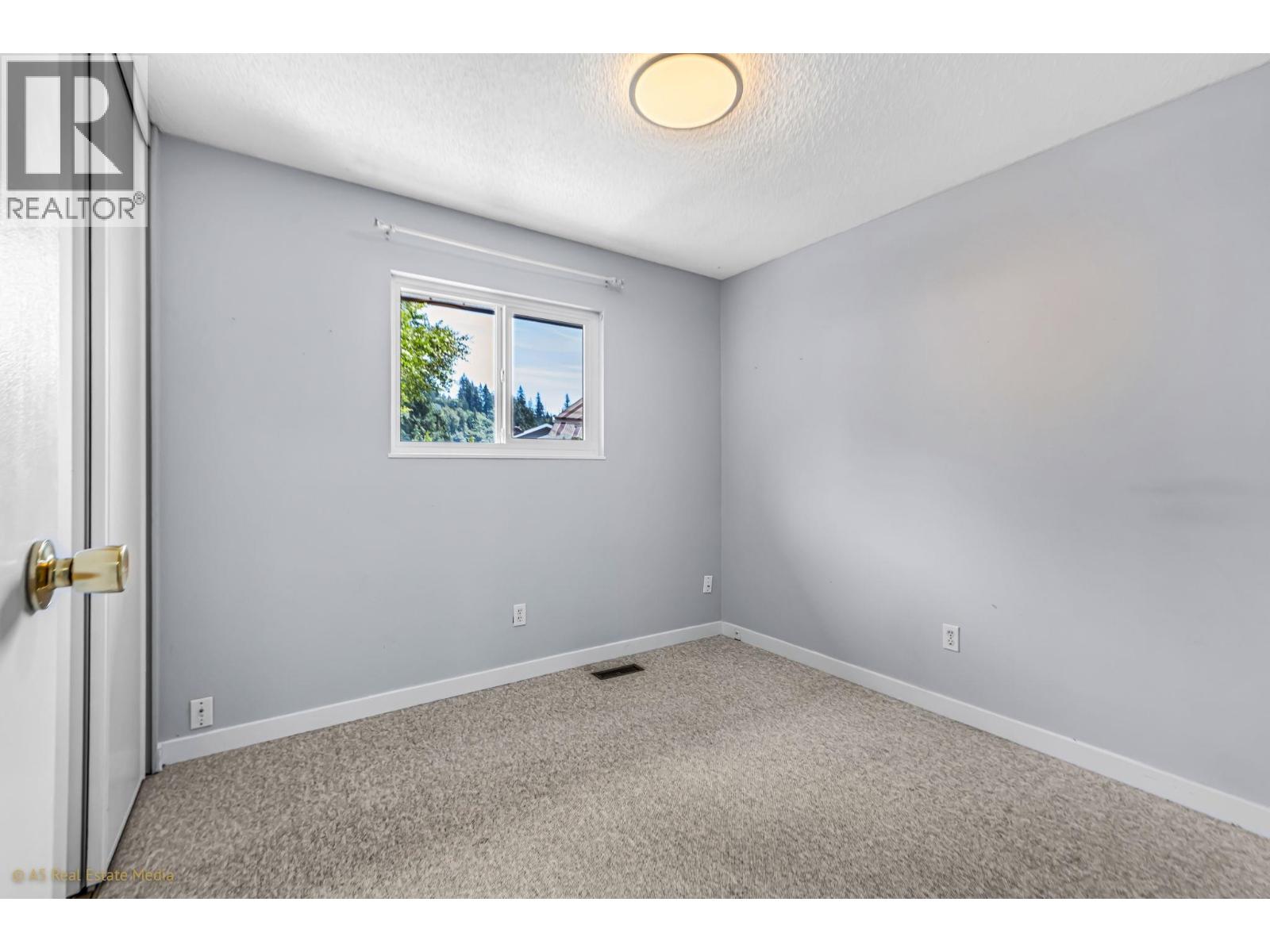 1284 Novak Drive, Coquitlam, British Columbia  V3E 1W9 - Photo 13 - R3141030