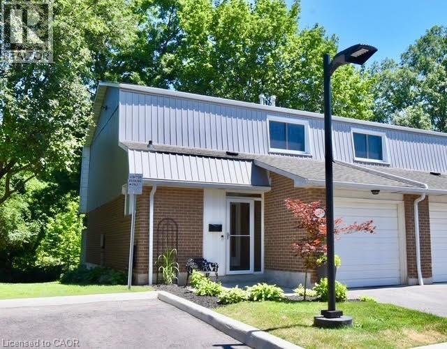 459 WOODVIEW Road Unit# 8, Burlington, Ontario