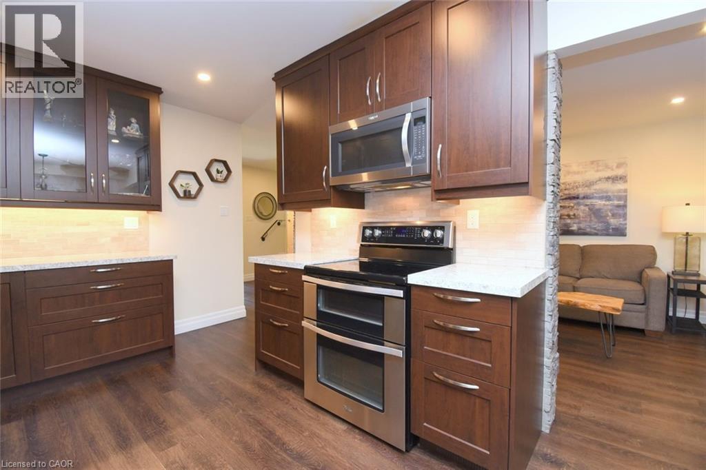 459 Woodview Road Unit# 8, Burlington, Ontario  L7N 2Z9 - Photo 10 - 40844029