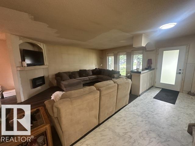 25 Westwood Dr, St. Albert, Alberta  T8N 3E3 - Photo 3 - E4496334