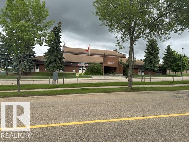 25 Westwood Dr, St. Albert, Alberta  T8N 3E3 - Photo 33 - E4496334