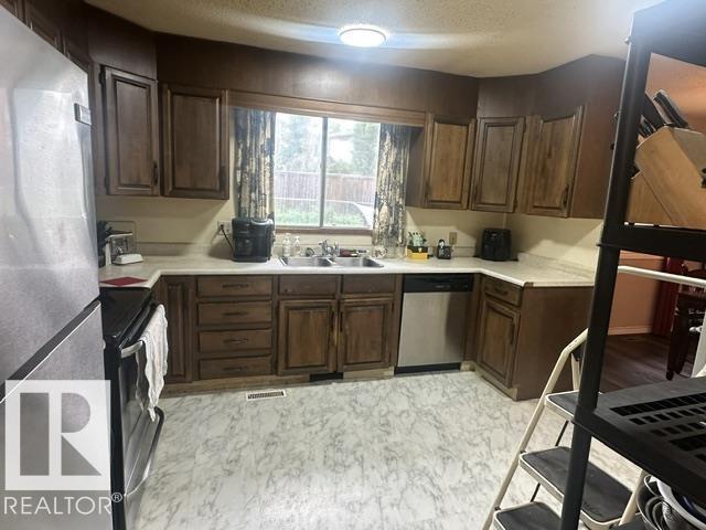 25 Westwood Dr, St. Albert, Alberta  T8N 3E3 - Photo 6 - E4496334