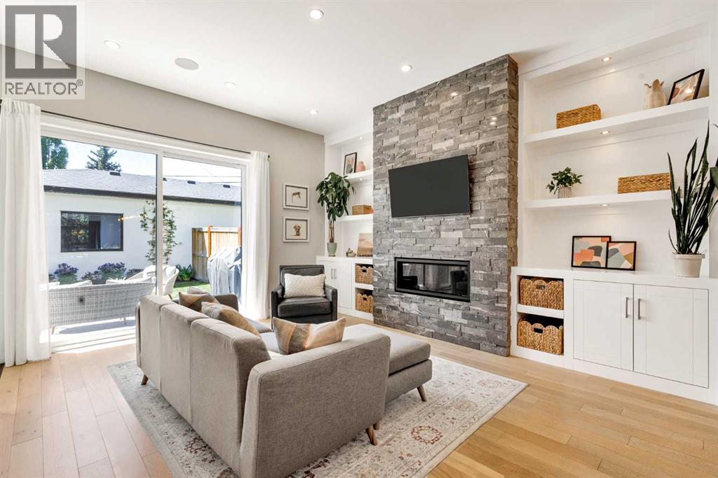 3205 Kinsale Road SW, Calgary, Alberta T3E 4S1 - Photo 3 - A2313642