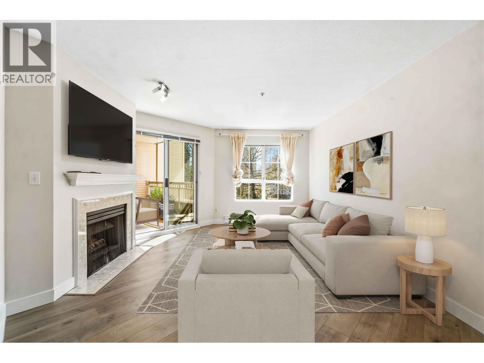 310 2970 Princess Crescent, Coquitlam, British Columbia  V3B 7R5 - Photo 4 - R3141123