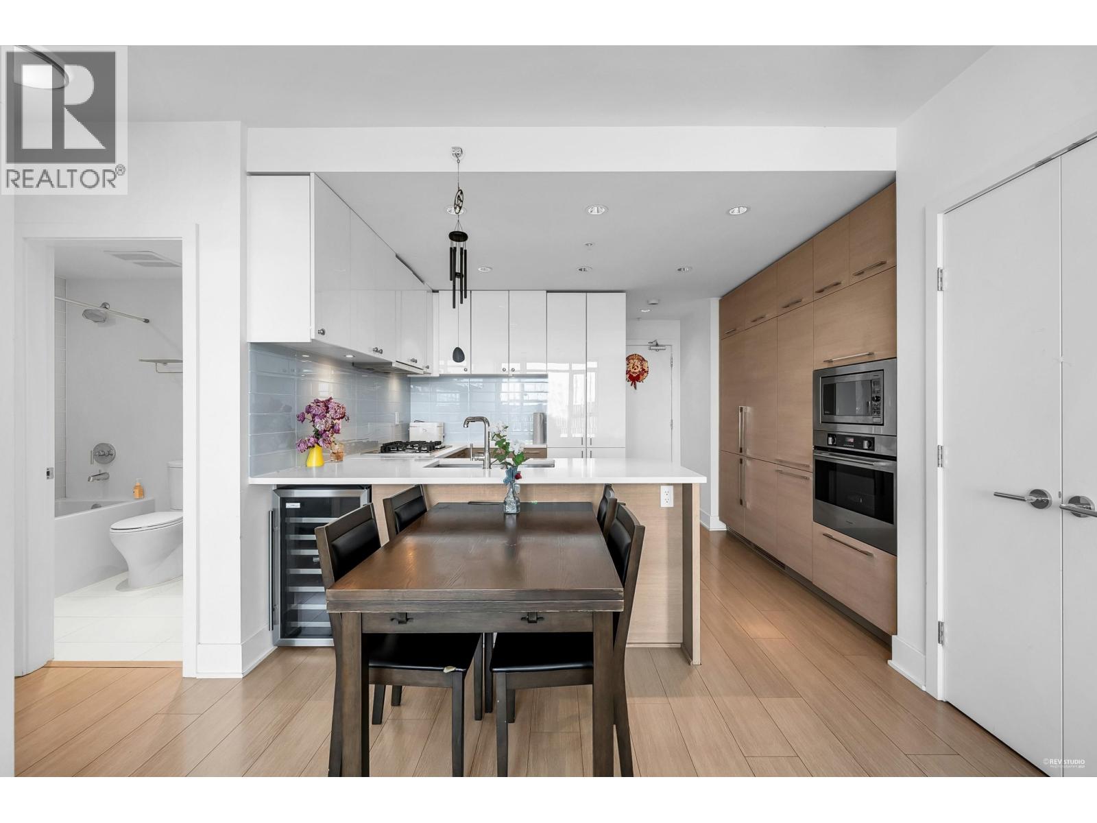 1801 1188 Pinetree Way, Coquitlam, British Columbia  V3B 0K9 - Photo 10 - R3097845