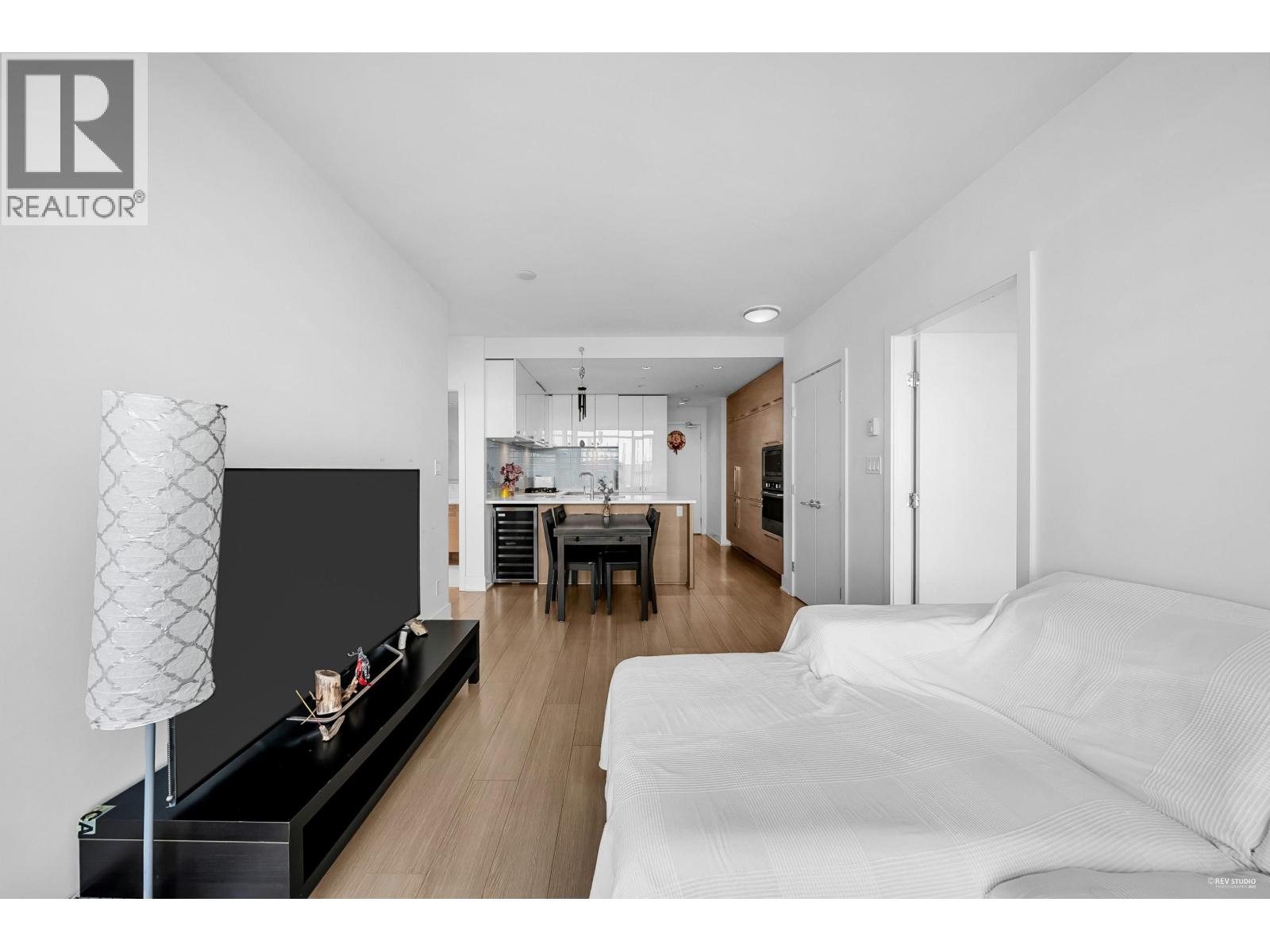 1801 1188 Pinetree Way, Coquitlam, British Columbia  V3B 0K9 - Photo 14 - R3097845