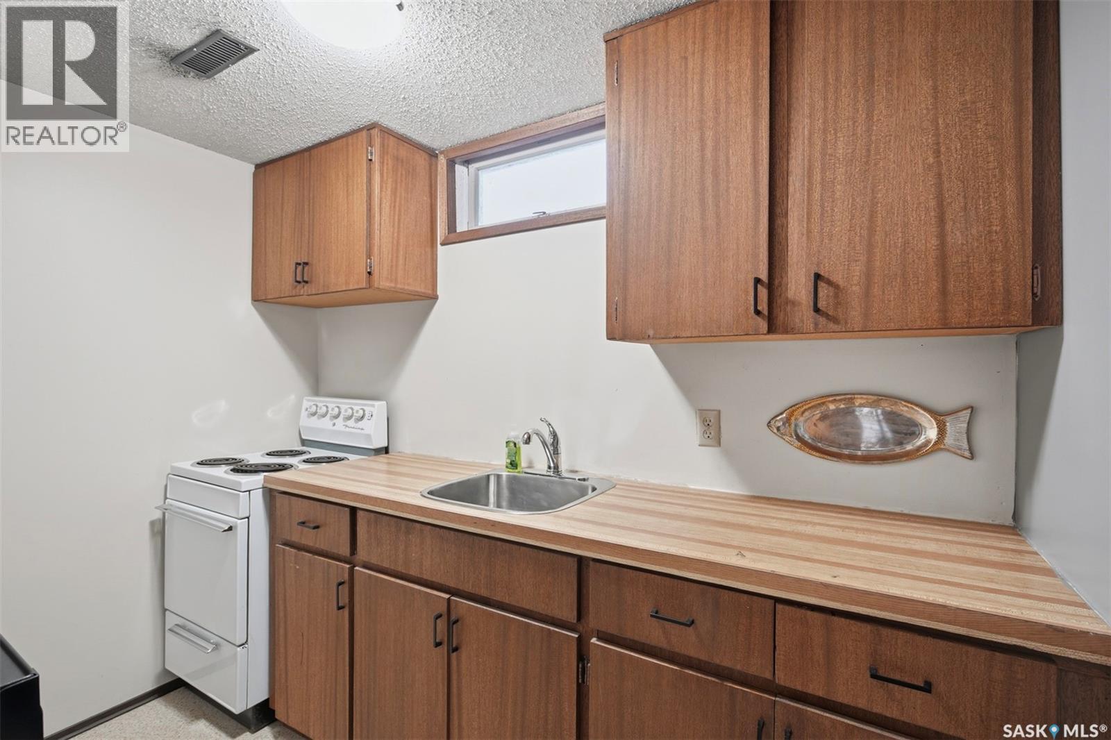 241 Laurentian Drive, Saskatoon, Saskatchewan  S7H 4R8 - Photo 19 - SK040925