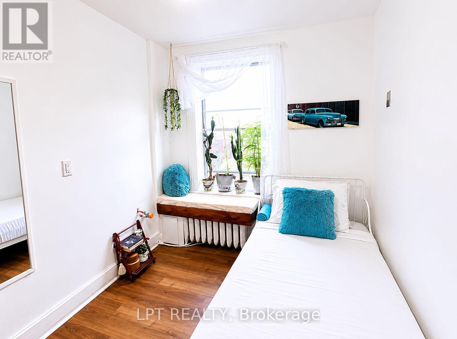 1314 Dupont Street, Toronto, Ontario  M6H 2A7 - Photo 36 - W13443074