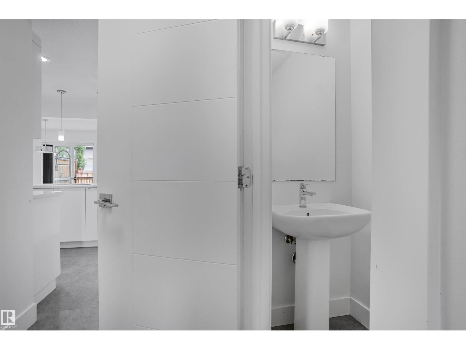 809 Cavanagh He SW, Edmonton, Alberta  T6W 3Y1 - Photo 13 - E4496336