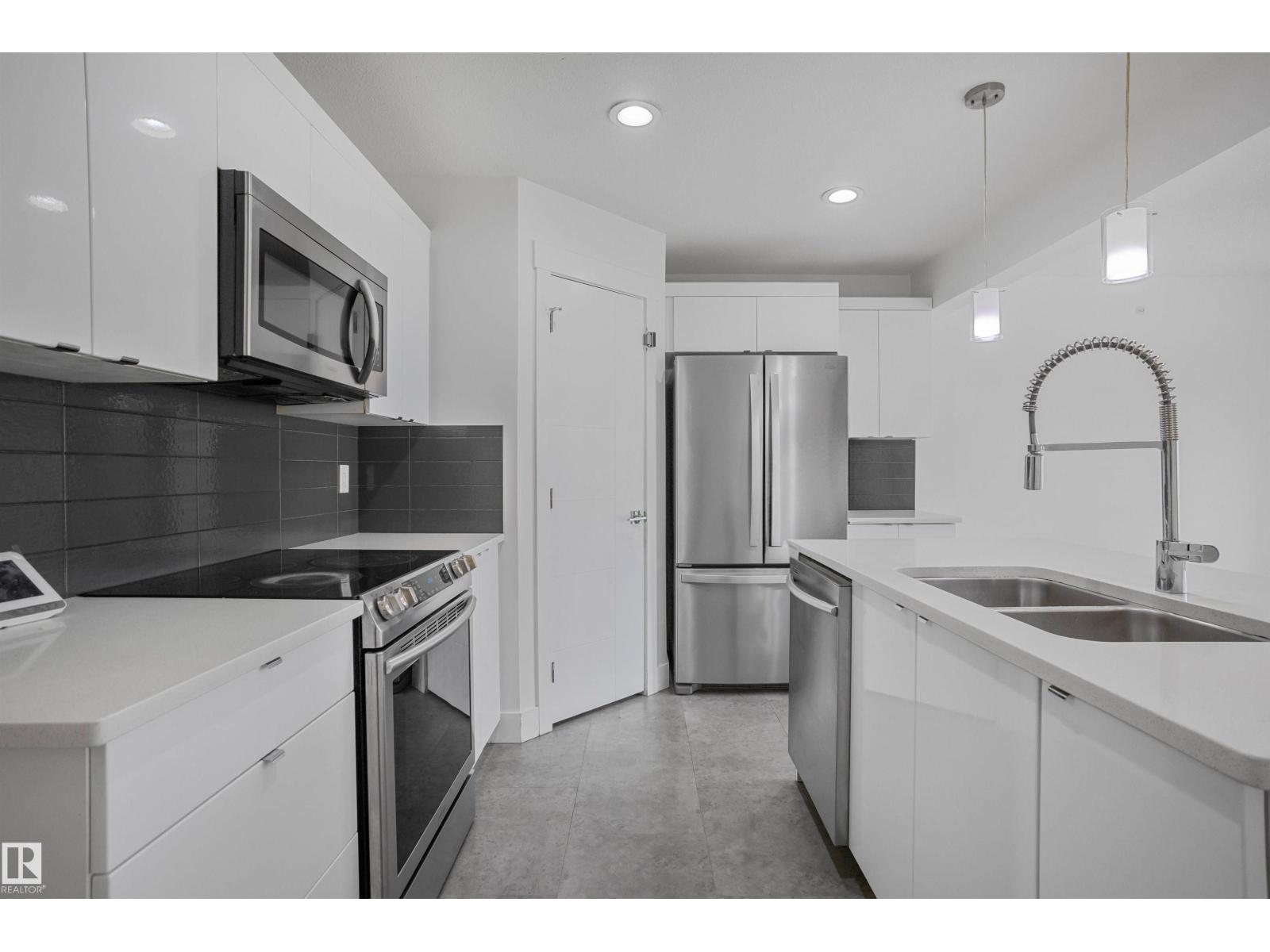 809 Cavanagh He SW, Edmonton, Alberta  T6W 3Y1 - Photo 16 - E4496336
