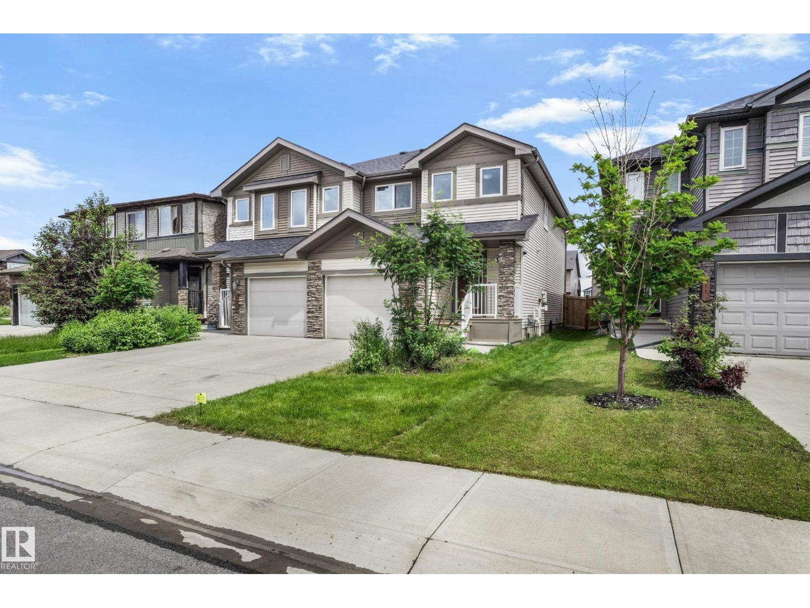 809 Cavanagh He SW, Edmonton, Alberta  T6W 3Y1 - Photo 3 - E4496336