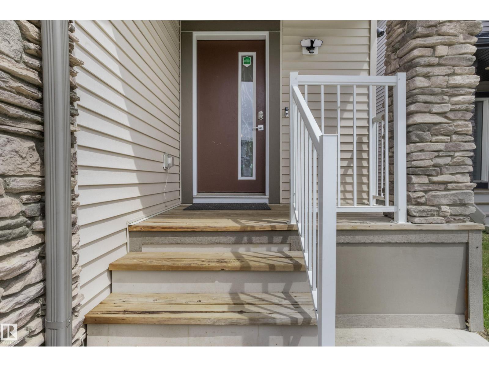 809 Cavanagh He SW, Edmonton, Alberta  T6W 3Y1 - Photo 6 - E4496336