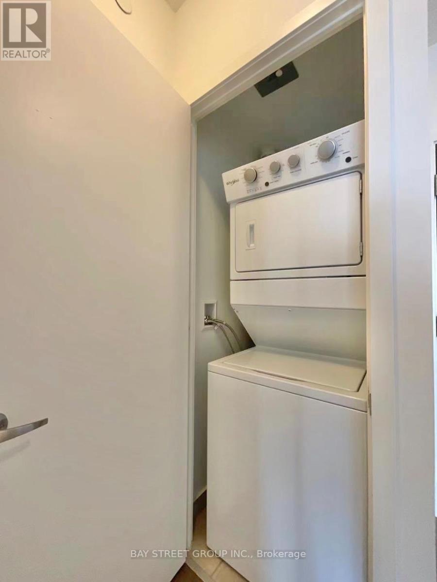 2103 - 5180 Yonge Street, Toronto, Ontario  M2N 5P6 - Photo 11 - C13503532