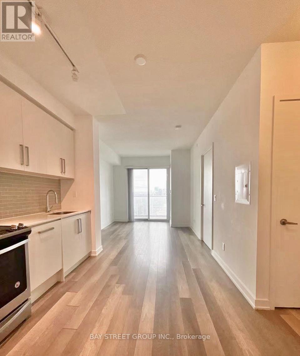 2103 - 5180 Yonge Street, Toronto, Ontario  M2N 5P6 - Photo 2 - C13503532